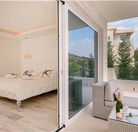 Luxury 6 Bedroom Brac Island Beach Front Villa With Heated Infinity Pool and lift near Sumartin sleeps 12